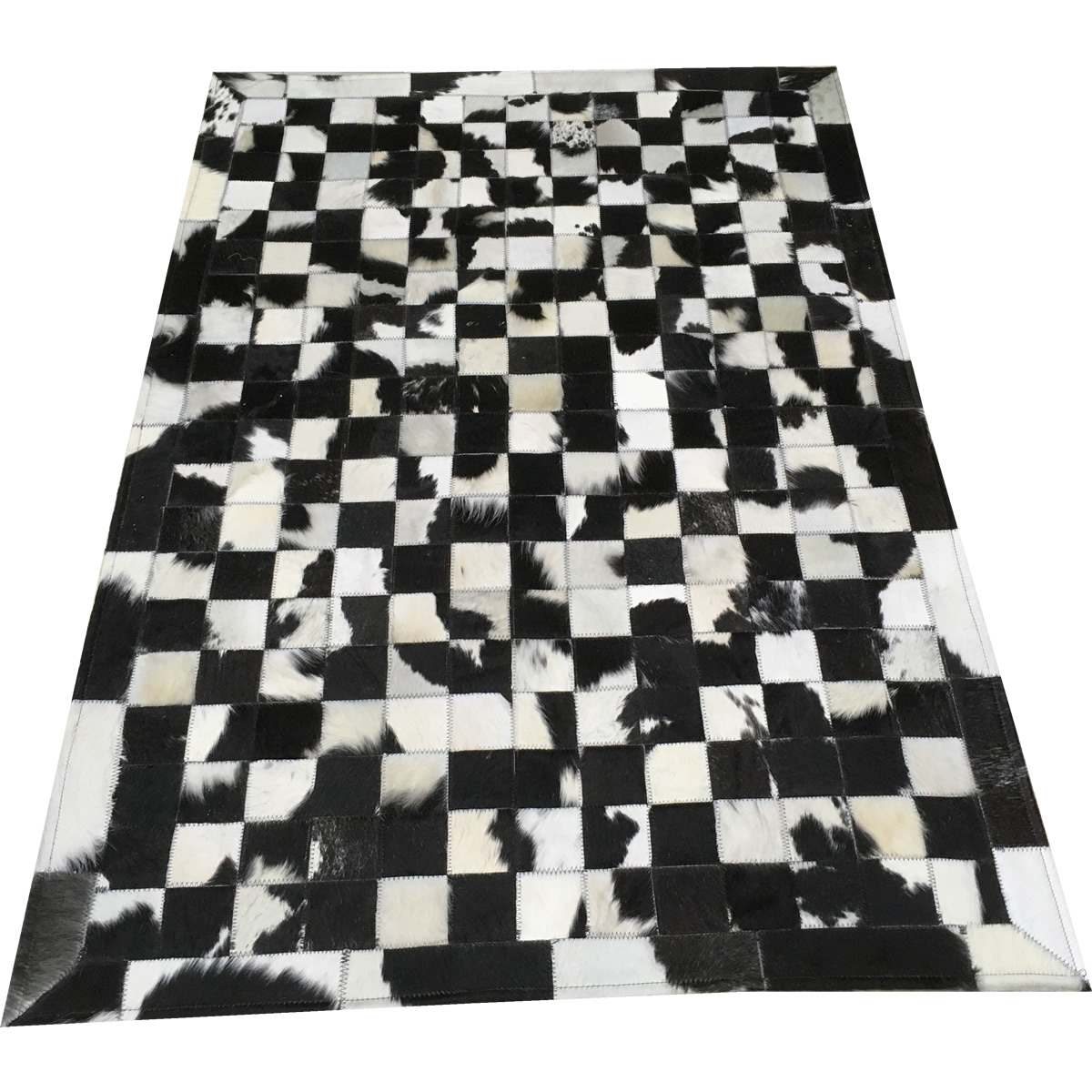 Tapete de couro preto e branco malhado 1,00x1,50 c/b peça 7