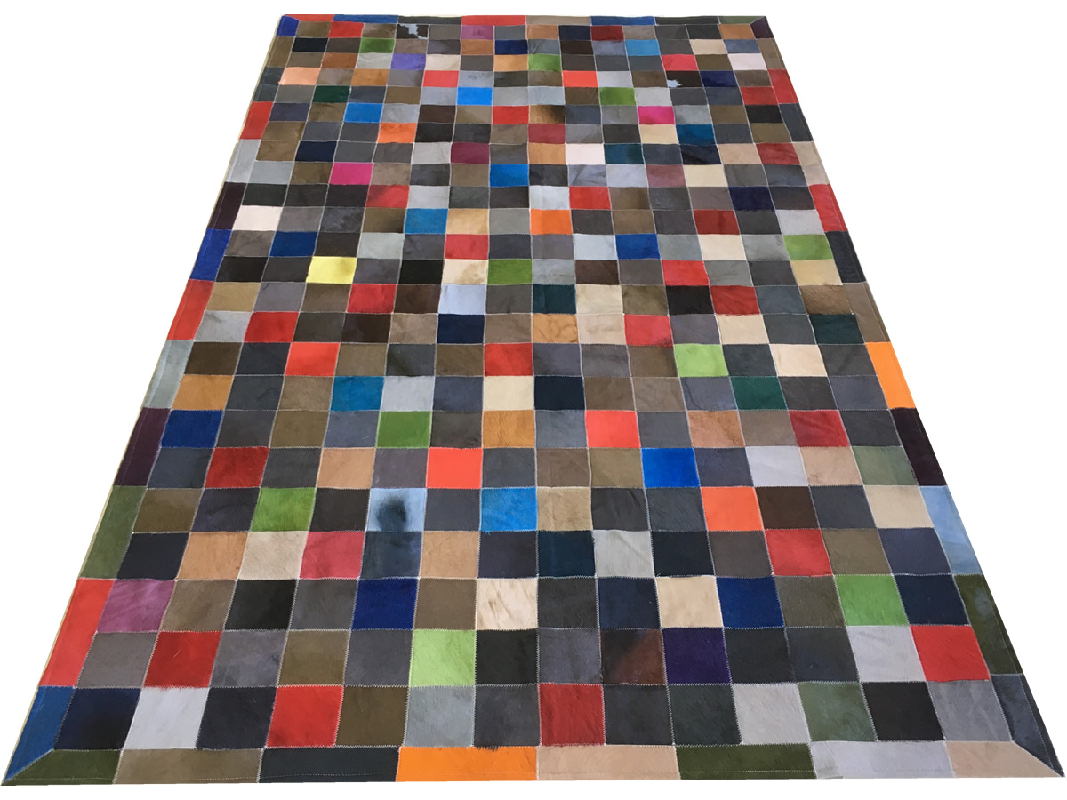 Tapete de couro colorido 1,50x2,50 com borda peça 10x10cm