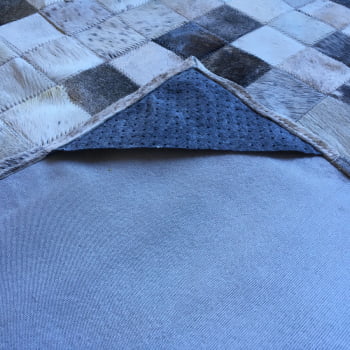 Tapete de couro cinza griss 1,20x1,80 com borda peça 7x7cm