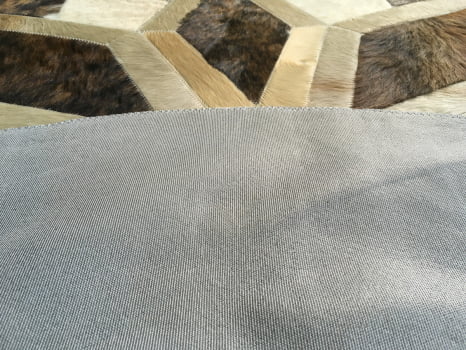 Tapete de couro redondo cinza natural e marrom 1,60 diâmetro